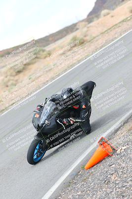 media/Mar-04-2023-TrackXperience (Sat) [[f3a86947c9]]/Group 3/Session 4 turn 2/